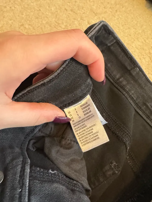American Eagle Jeans - Image 3