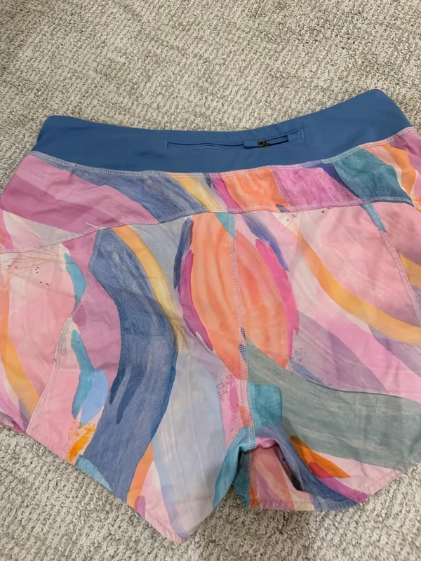 Athleta Shorts 4" - Image 2