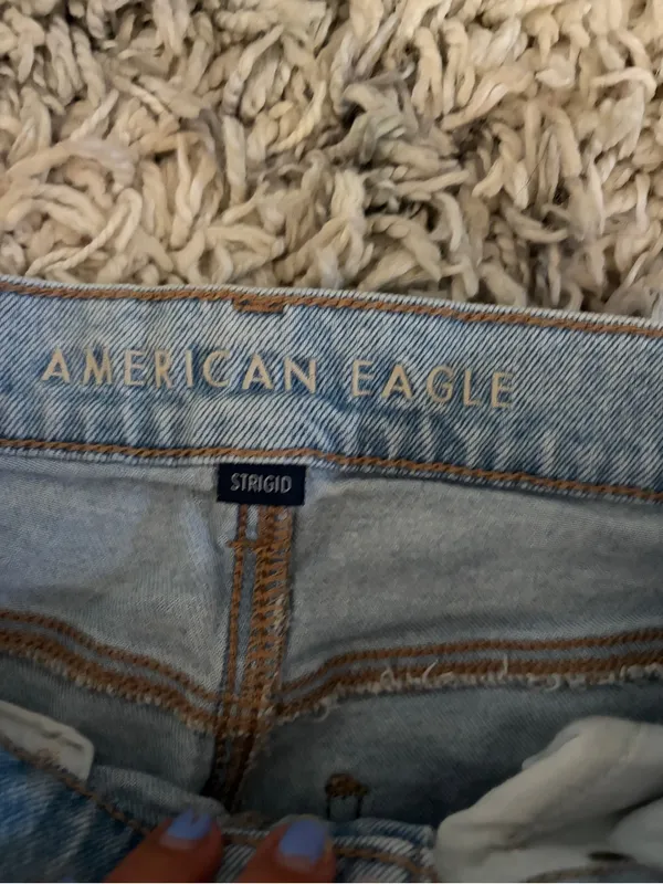 American Eagle Strigid Jeans Women's Size 00 blue distressed - Image 6