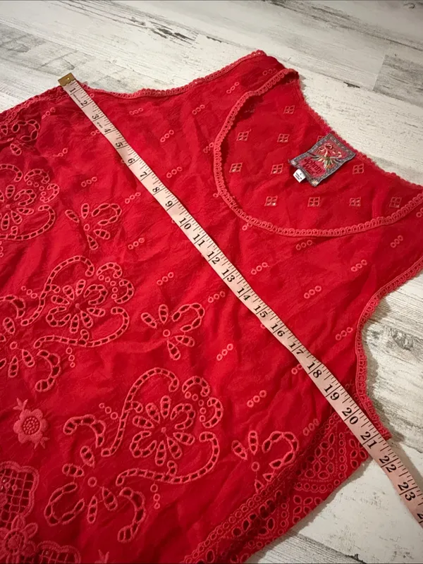 Johnny Was Luanna Red Eyelet Scoop Neck Tank Blouse - Image 12