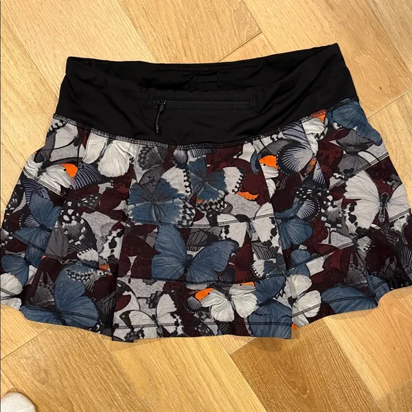 Lululemon Pace Rival Skirt Biggie So Fly Butterfly Pizzazz Print‎ Size 4 - Image 4