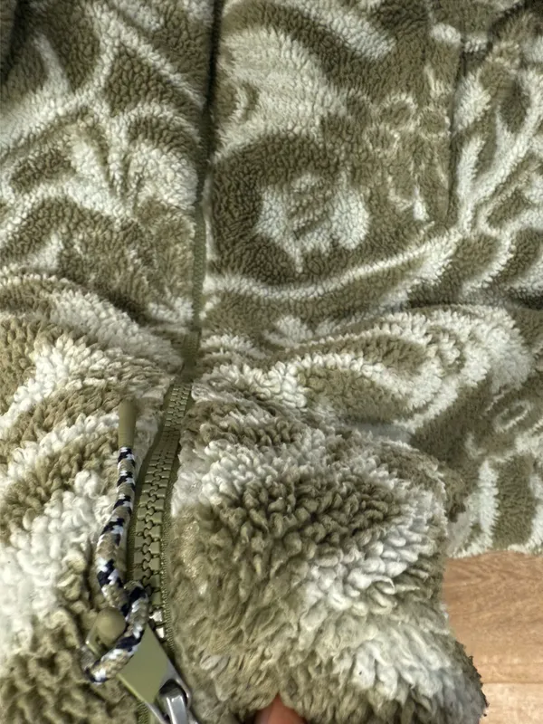 American Eagle Fleece Jacket - Image 5