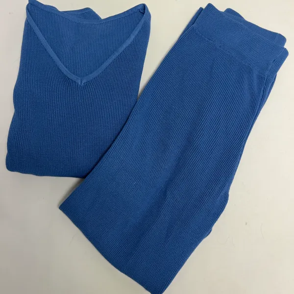 Oversized Lounge Knit Sweater+Pants Set NWOT - Image 9