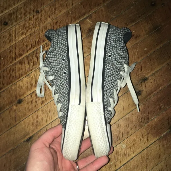 Converse geometric low top skater sneakers - Image 3
