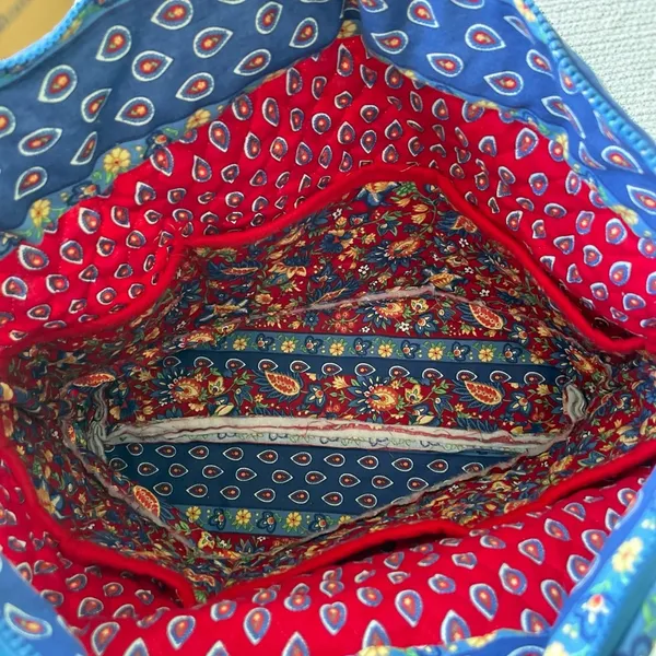 Vintage Handmade Quilted Red Blue Paisley Floral Padded Tote Shoulder Bag - Image 4