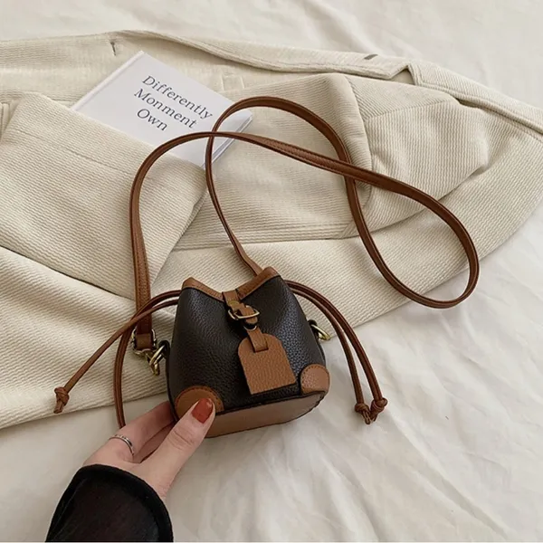Elegant Brown Leather Bucket Bag - Image 5