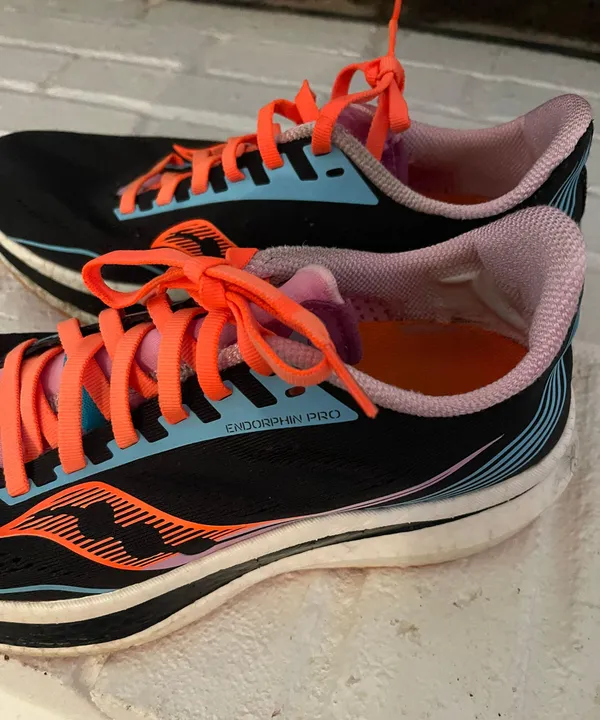 Saucony Endorphin Pro running shoes - Image 5