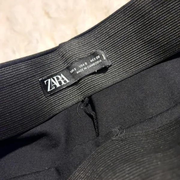 Zara black leggings with rhinestones - Image 5