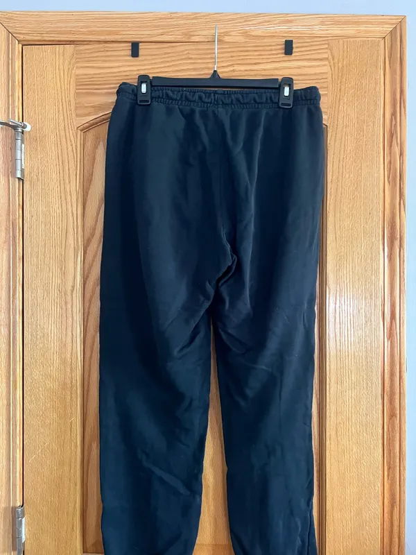 Nike Black Women's Sportswear Club Fleece Mid-Rise Oversized Sweatpants - Image 3