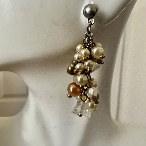 Coldwater Creek pearly cluster earrings - Image 5