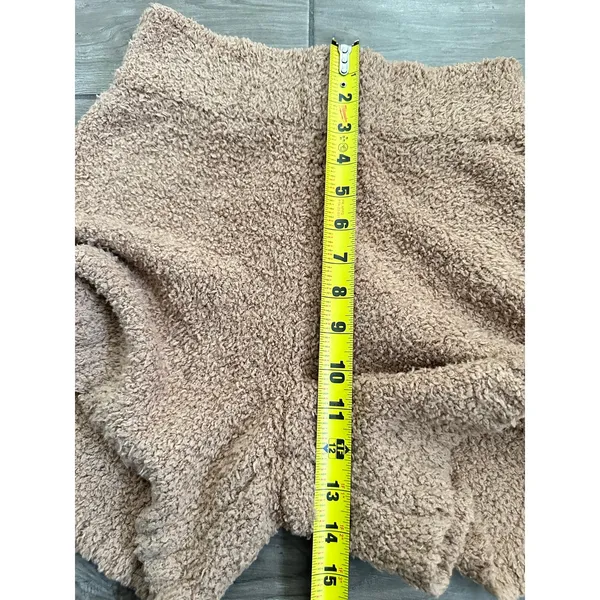 SKIMS Cozy Knit high-waisted boucle shorts caramel size S/M - Image 9