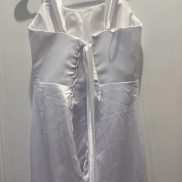Boutique Elegant White Gown - Image 3