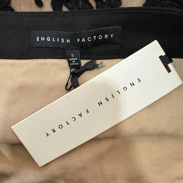 English Factory Black Embroidered Illusion Mini Pencil Skirt Size Small New NWT - Image 5