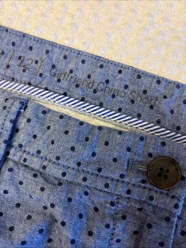 Talbots Girlfriend Chino Shorts Size 12 Light Blue Navy Polka Dot Classic Preppy - Image 5