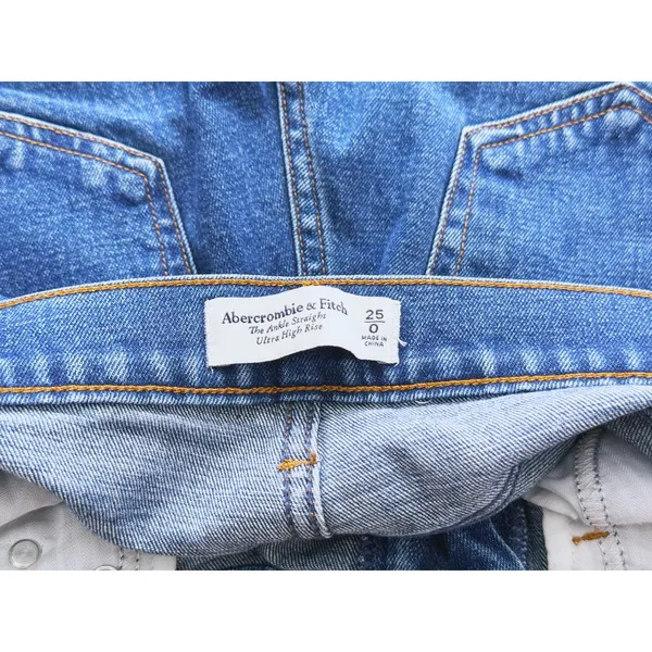 Abercrombie & Fitch Womens Ultra High Rise Straight Jeans Size 25 (0) Blue 90s - Image 5