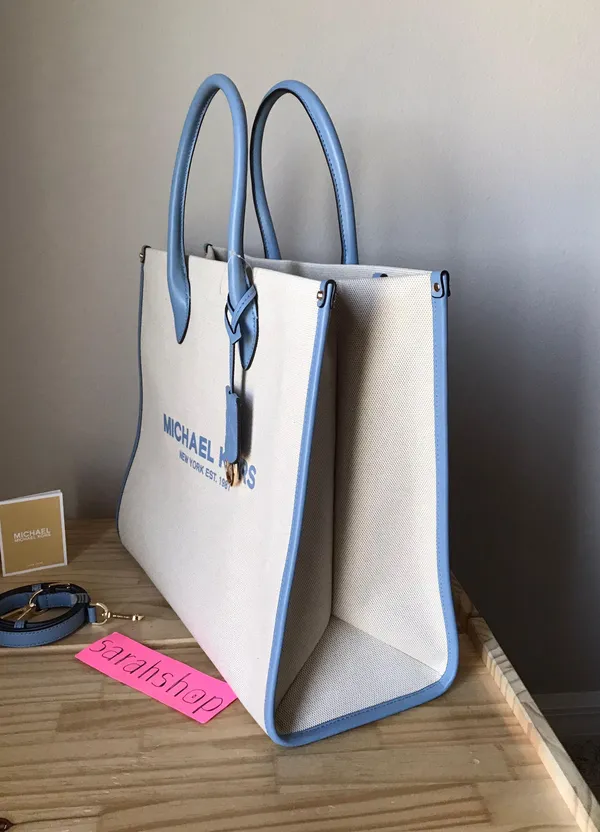 Michael Kors Purse - Image 4