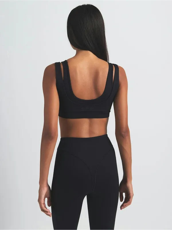Nike x Skims (G23) MATTE V-Panel Legging 26 inches | Color Obsidian | Size S - Image 4