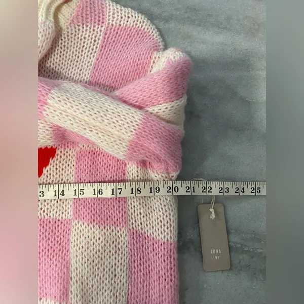NWT Luna Ivy Size S Pink Cream Check Heart Chunky Knit Long Sleeve Crew Sweater - Image 7