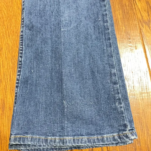 Signature by Levi Strauss & Co Womens Bootcut Jeans Sz 16 Short Medium Wash Blue - Image 11