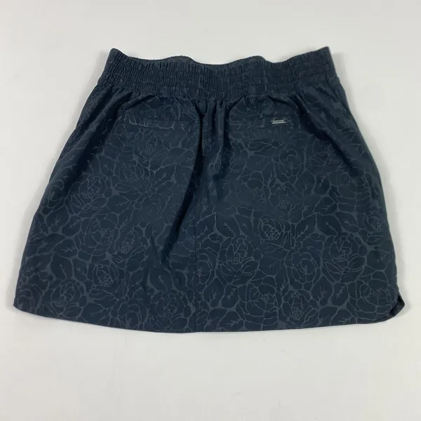 Orvis Skort Womens Medium Black Gray Floral Zip‎ Pockets Built-In Shorts - Image 8