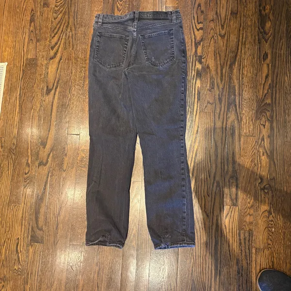 Abercrombie 90’s Straight Ultra High Rise Black Distressed Women's Jeans - Image 7