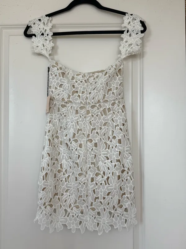 NWT superdown Revolve White Lace Off The Shoulder Mini Dress Bridal XS - Image 2