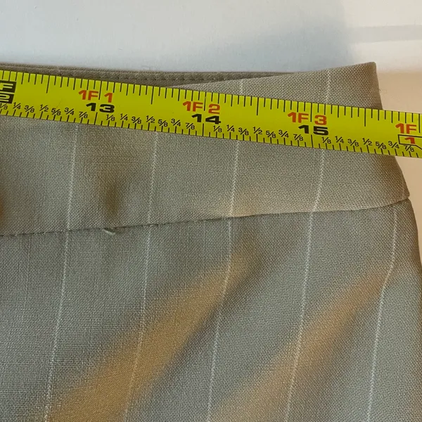 Jones New York Signature Tan and White Pinstripe Pants - Image 7