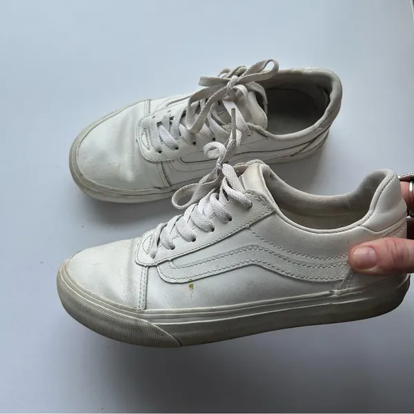 Vans Women's White Sneakers 6.5 - Image 3