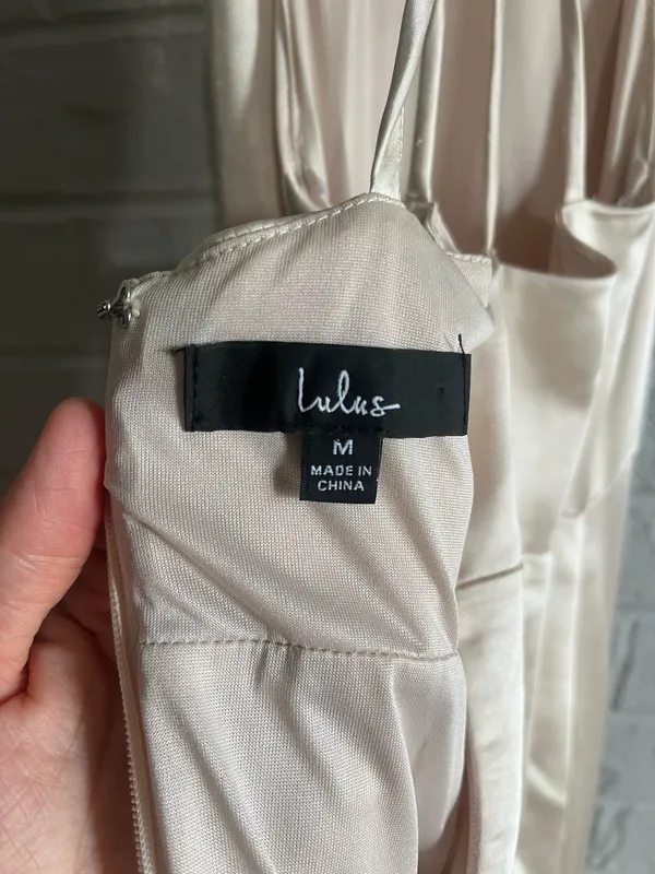 Lulus Dress Medium  - Image 3