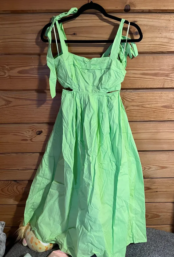 Green boutique cut out dress - Image 4