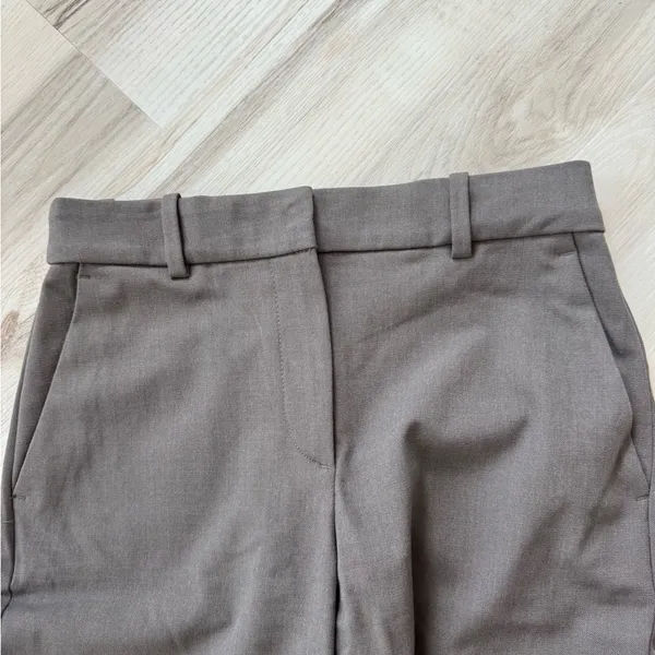 H&M Women’s Slacks - Image 3
