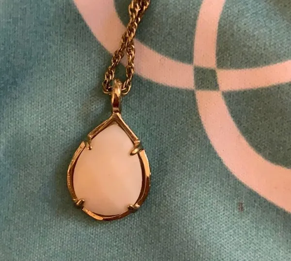 Kendra Scott teardrop necklace - Image 2