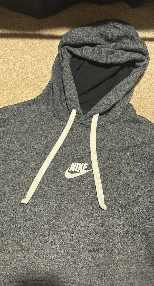 Nike Sweatshirt Hoodie - Image 2