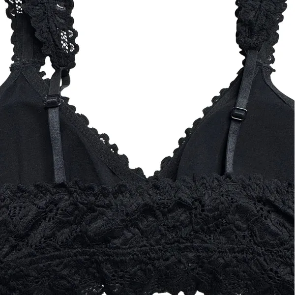 Black Floral Lace Bralette M Coquette Soft Goth Balletcore - Image 4