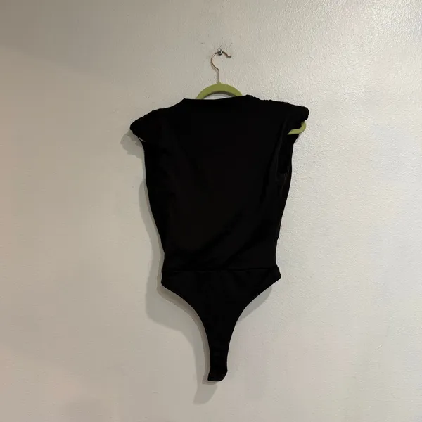 Black Ruched Surplice V Neck Sleeveless Bodysuit Sz L - Image 8
