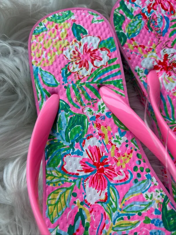 Lily Pulitzer Pink Multi Color Flip Flops Size 8 Women's - Image 3
