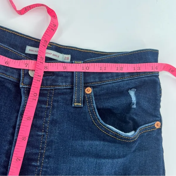 Levi’s Ribcage Straight Button Fly‎ High Rise Jeans Sz 28 deconstructed - Image 7