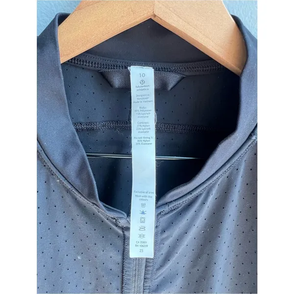 Lululemon Final Lap Jacket Black Perforated Mesh Lightweight Athletic Coat - Image 7