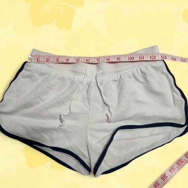 No Boundaries Retro- style dolphin shorts - Image 6