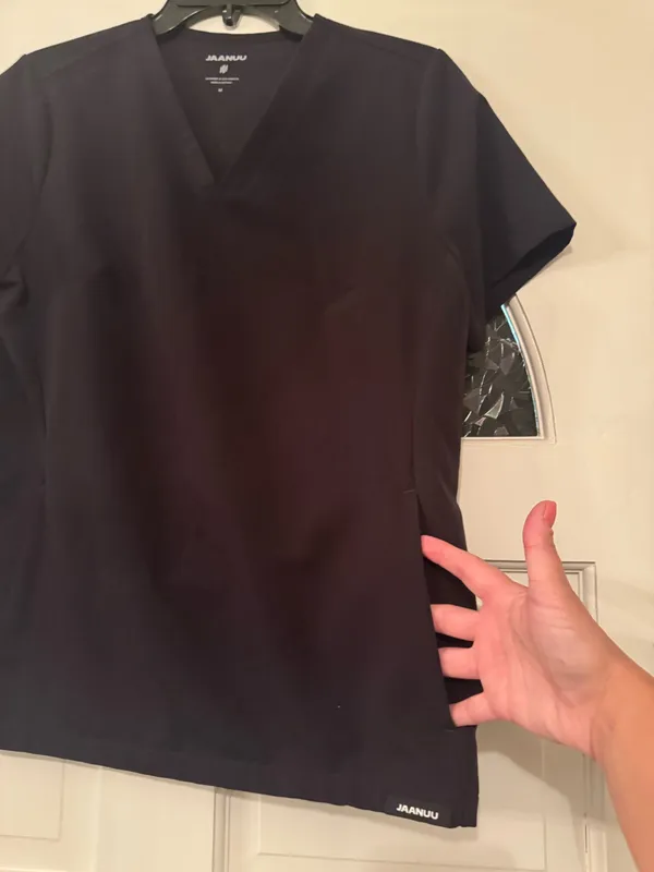 Jaanuu Scrub Top - Image 3