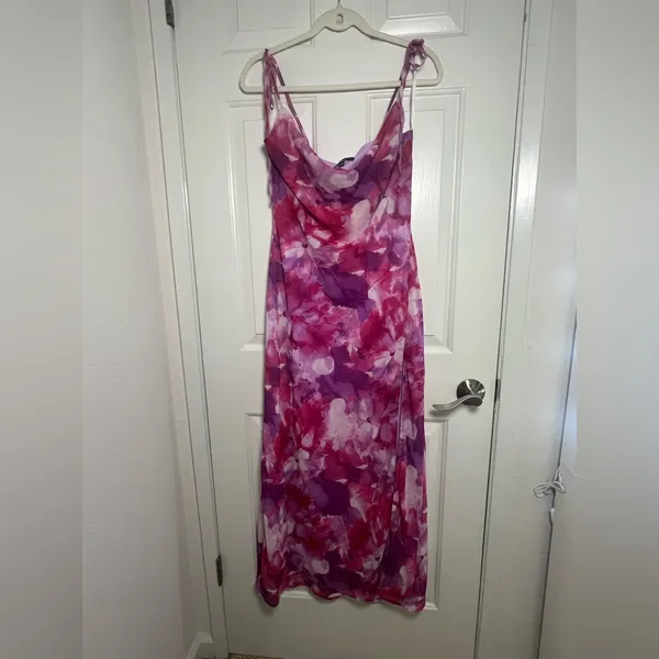 Lulus‎ Positively Serene Magenta Floral Cowl Neck Tie-Strap Maxi Dress Size M - Image 3