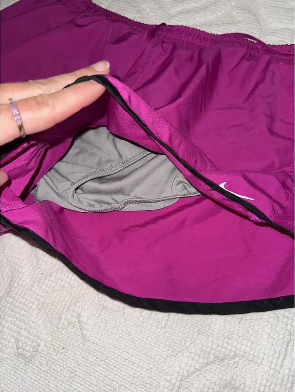 Nike Women's Pink and Purple Shorts - Image 2