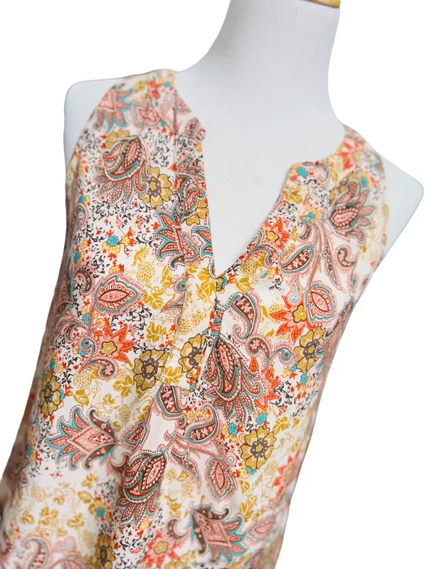 Anthropologie Lucy & Laurel L sleeveless top - Image 2
