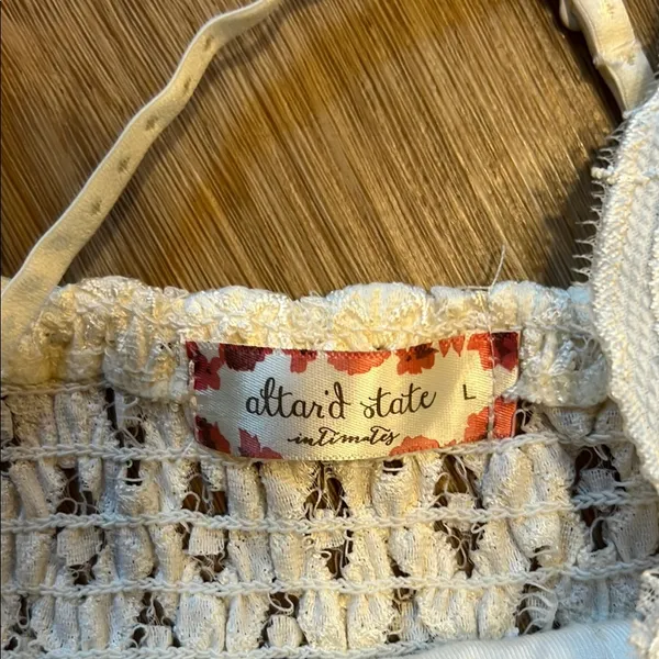NWT- Altar’d State Ivory Lace Stretch Strappy Bralette Sz Large - Image 2