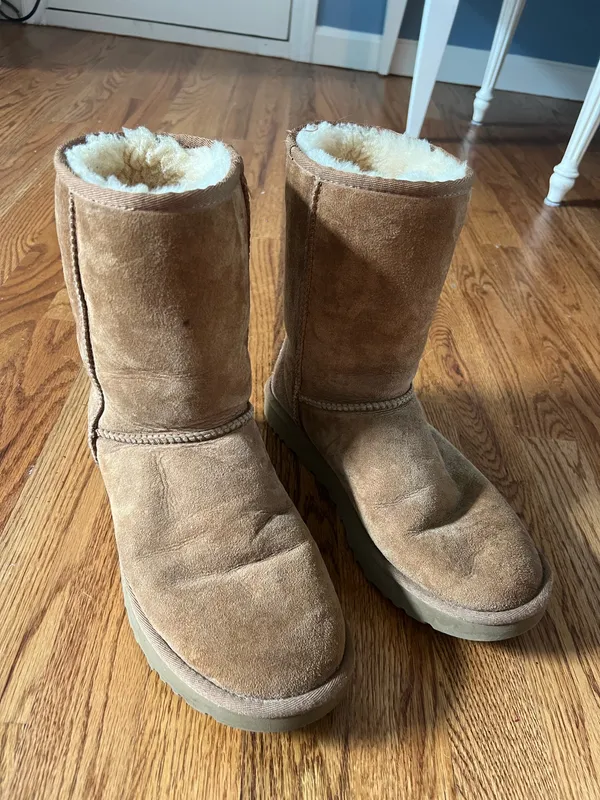 UGG Boots - Image 2