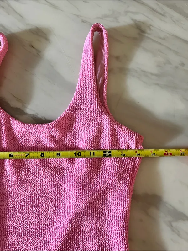 It’s Now Cool Pink Crinkle One Piece Swimsuit Women’s M Low Back Scoop Neck - Image 4