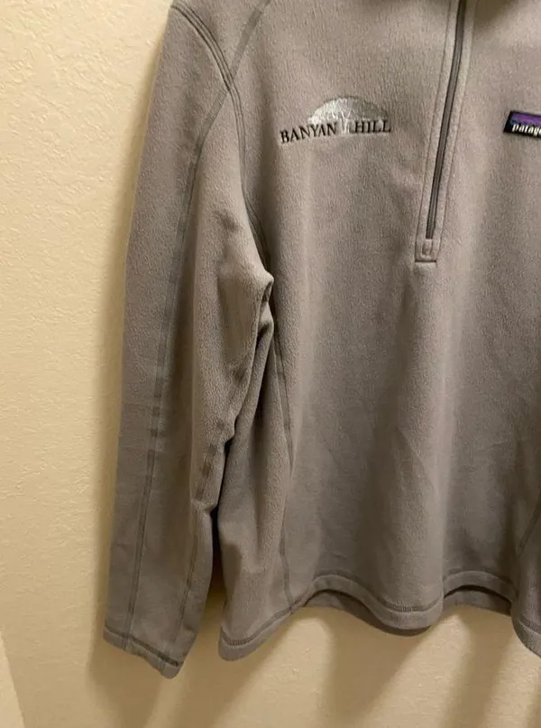 Patagonia Gray Fleece 1/4 Length Zip Sweater - Image 6