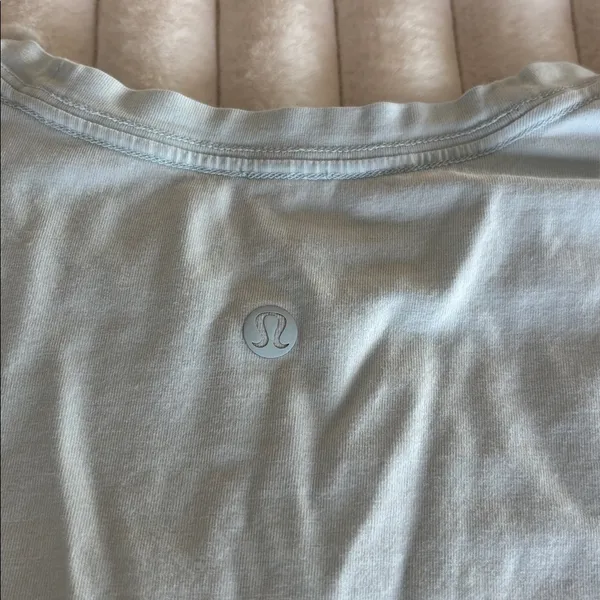 Lululemon Long Sleeve Tee - Image 5