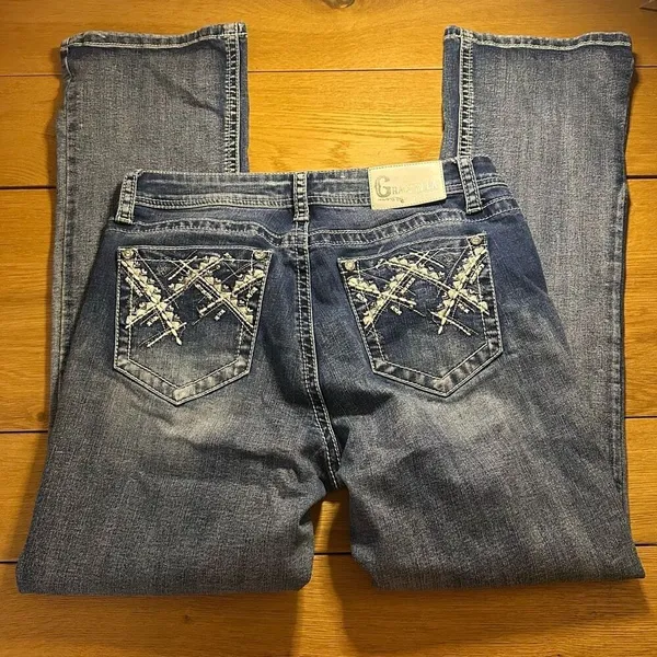 Grace in LA embellished jeans 11/30 - Image 12