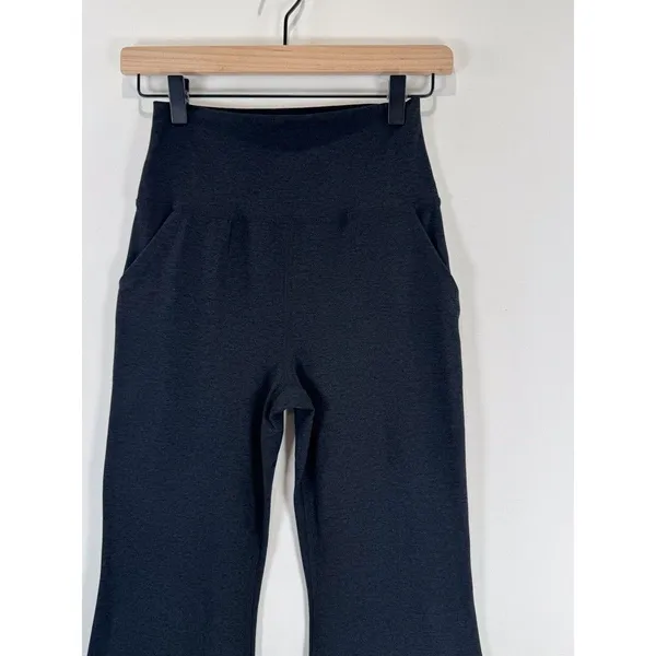 Beyond Yoga Womens Leggings Black Heather Rib All Day Flare Stretch Gym Medium - Image 7